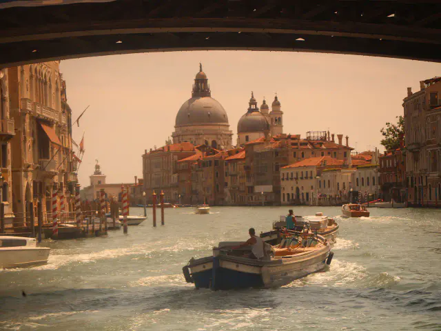 Canal Grande di Venezia con Santa Maria della Salute